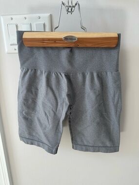 NVGTN Gray High-Waist Bike Shorts